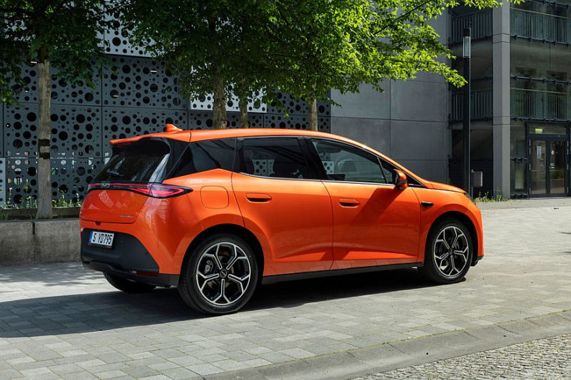 BYD Dolphin G представлен в Европе в двух вариантах мощности