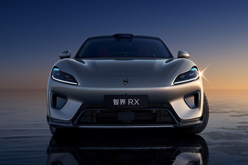 Chery и Huawei анонсировали кроссовер Luxeed RX в новом стиле