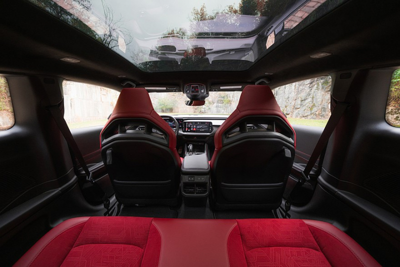 Новый Dodge Charger добрался до Европы, цена известна